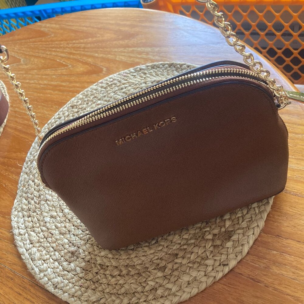 Michael Kors Crossbody Bag in Camel